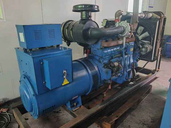 定西100kW柴油发电机组使用多级机油有哪些优缺点？